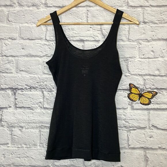 NIKE Dri-Fit Sheer Tank Size Small - Picture 4 of 6